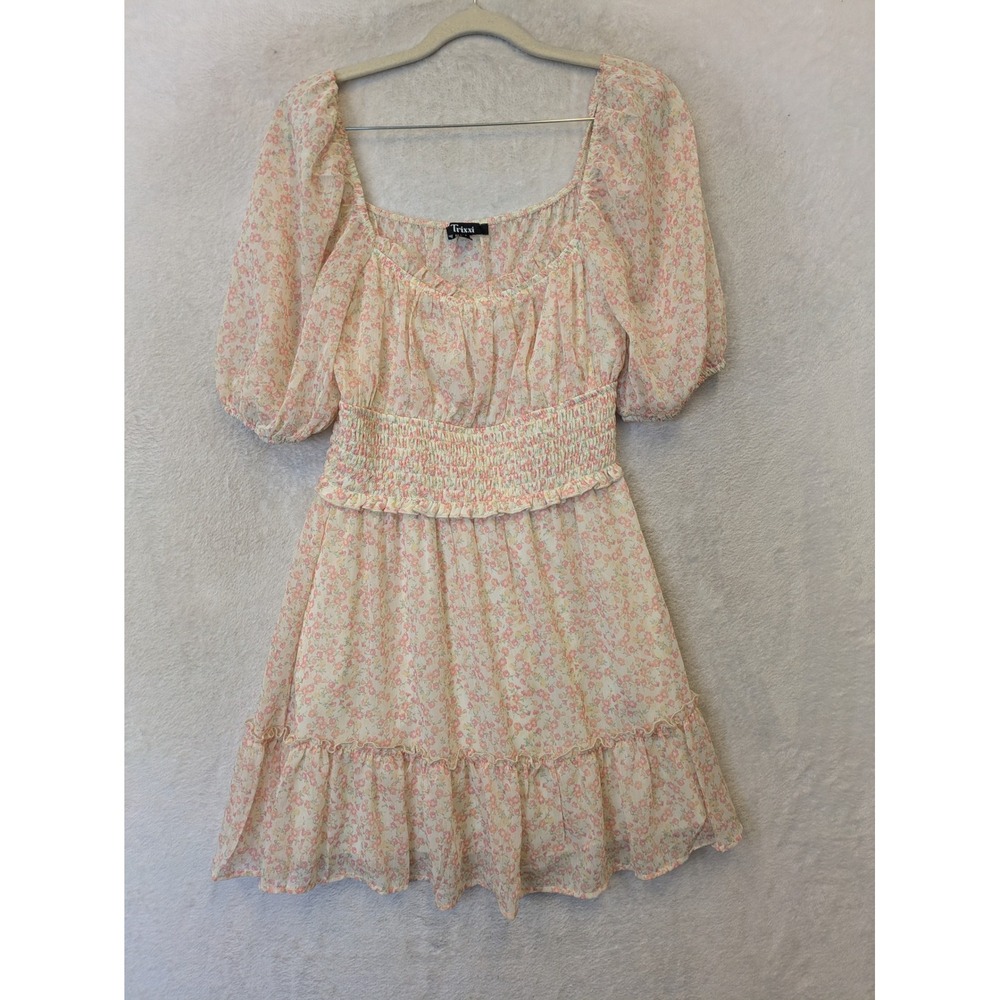 Trixxi Mini Dress Women's Medium‎ Cream Pink Floral Smocked Waist Puff Sleeve